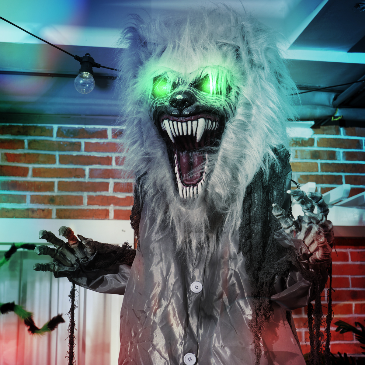 210cm skeleton werewolf Halloween animatronic with green eyes - view 2