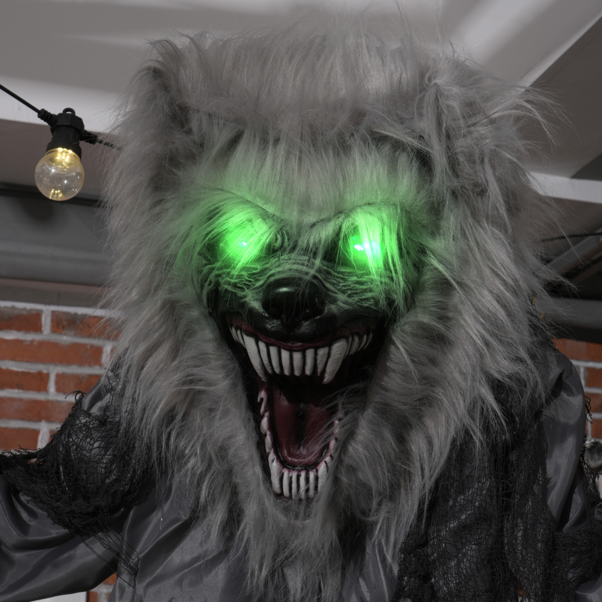 210cm skeleton werewolf Halloween animatronic with green eyes - view 8